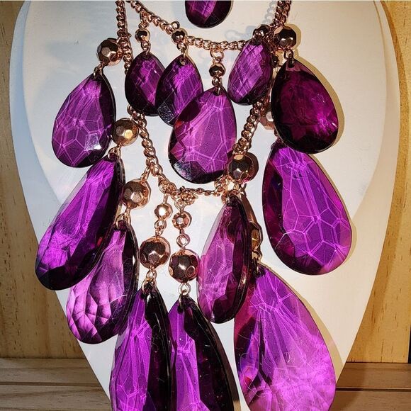 Faceted Teardrop Bead Tiered Statement Necklace Pre-owned Jewelry NWOT - Picture 4 of 7